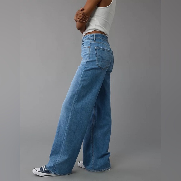 American Eagle Super High Rise Baggy Wide Leg Jeans- Size 00 Long - Picture 3 of 11
